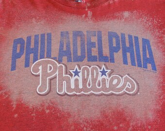 Mens large Philadelphia Phillies tie dye t-shirt