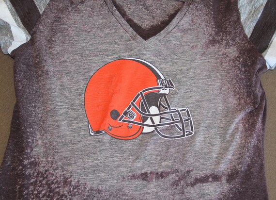 Medium Cleveland Browns V Neck Tie Dye 