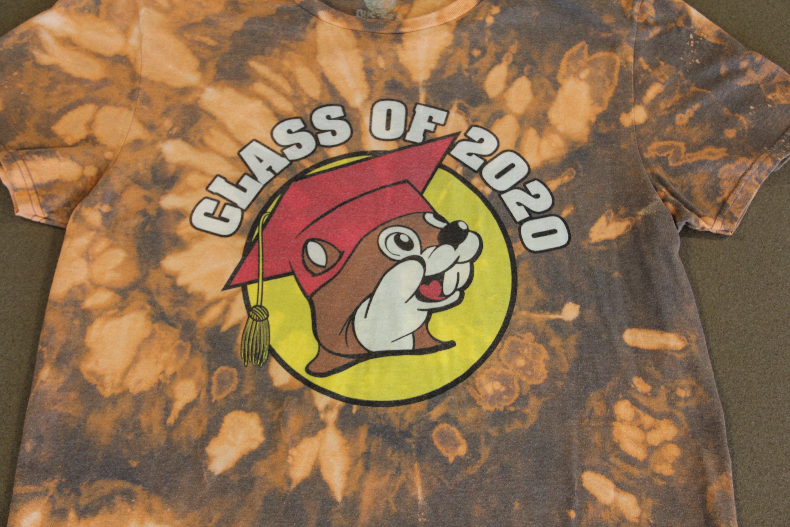 buc ee's willie nelson shirt