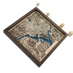 Carte en bois de Washington |  Cadeau personnalisé unique pour pendaison de crémaillère 5e anniversaire de mariage | Bois et résine époxy
