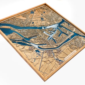 Kaart Botlek Rotterdam | Hout en epoxy