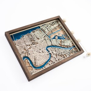 Mapa de Nueva Orleans / Madera y epoxi