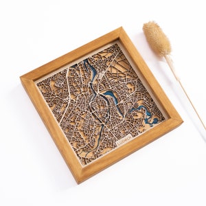 Mapa de la ciudad de Lübeck / Madera y epoxi