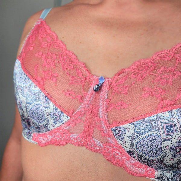 Pink Lace Satin Bra for Men. Training Sissy bras.  Male Lace Lingerie.