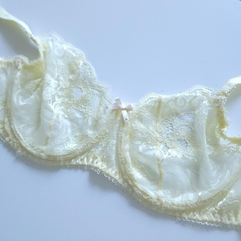 42AA Cup Underwire Bras for Men, Sissy Lingerie Lace Satin. M2F ...