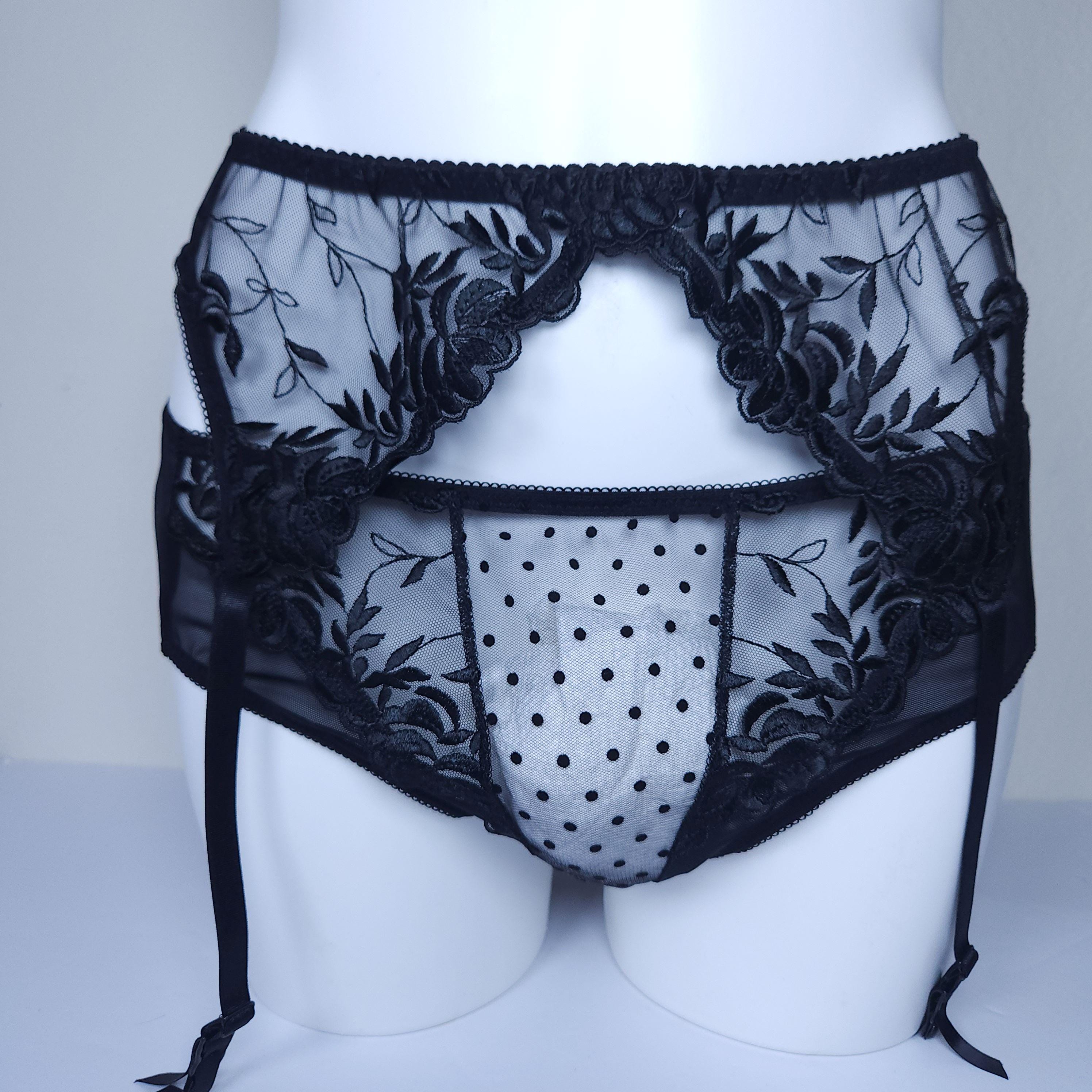 gutes gleitgel rossmann Polka Dot Garter Belt