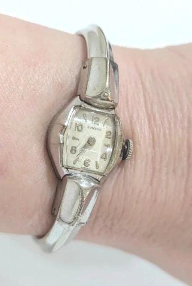 Vintage BENRUS Petite Silver Ladies Wind-Up Wrist Watch Bracelet 10K Gold filled Dainty 10k RGP Silver Benrus Wind-up Watch - Etsy main image 3