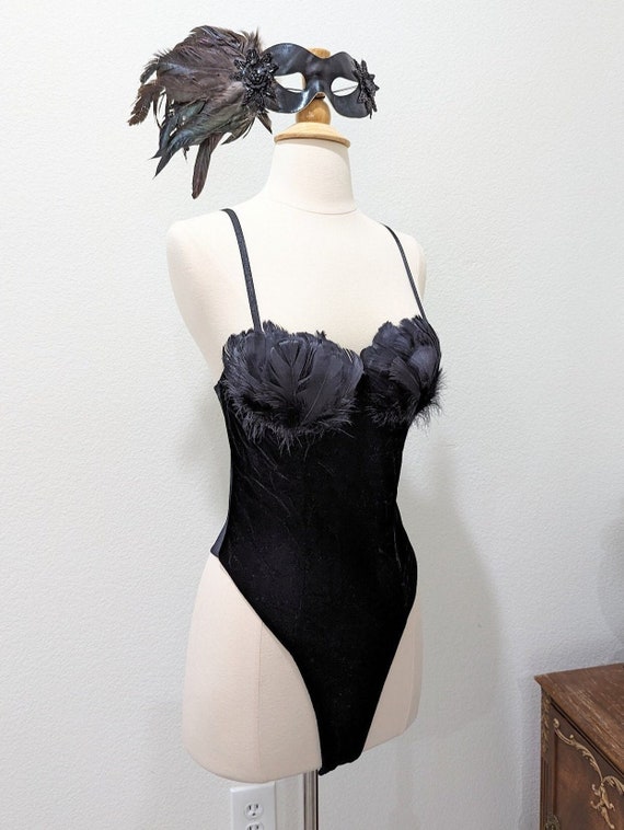 Vintage VICTORIA'S SECRET Black Velvet & Feather … - image 1