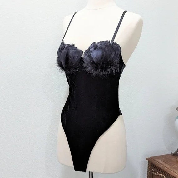 Vintage VICTORIA'S SECRET Black Velvet & Feather … - image 8