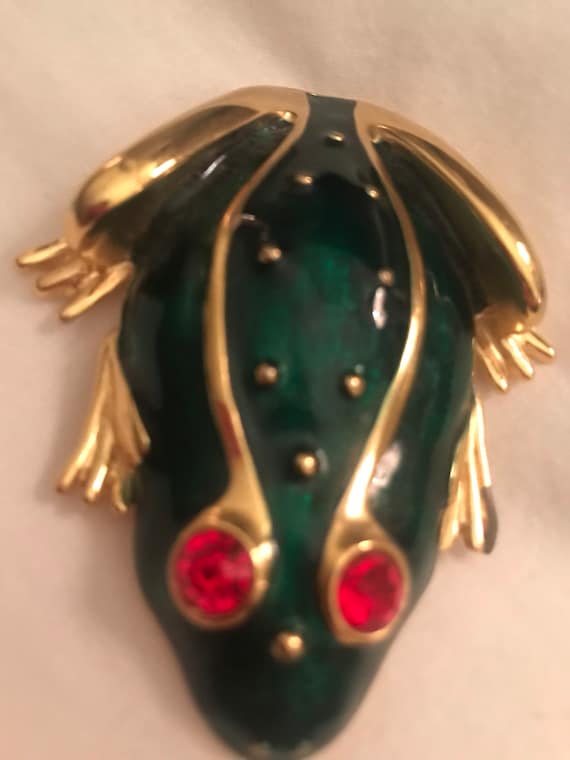 Trifari Enamel Large Tree Frog Pin