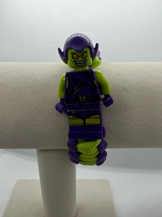 Green goblin Adjustable Paracord Lego Figure bracelets Party favor Gift Friendship Bracelets