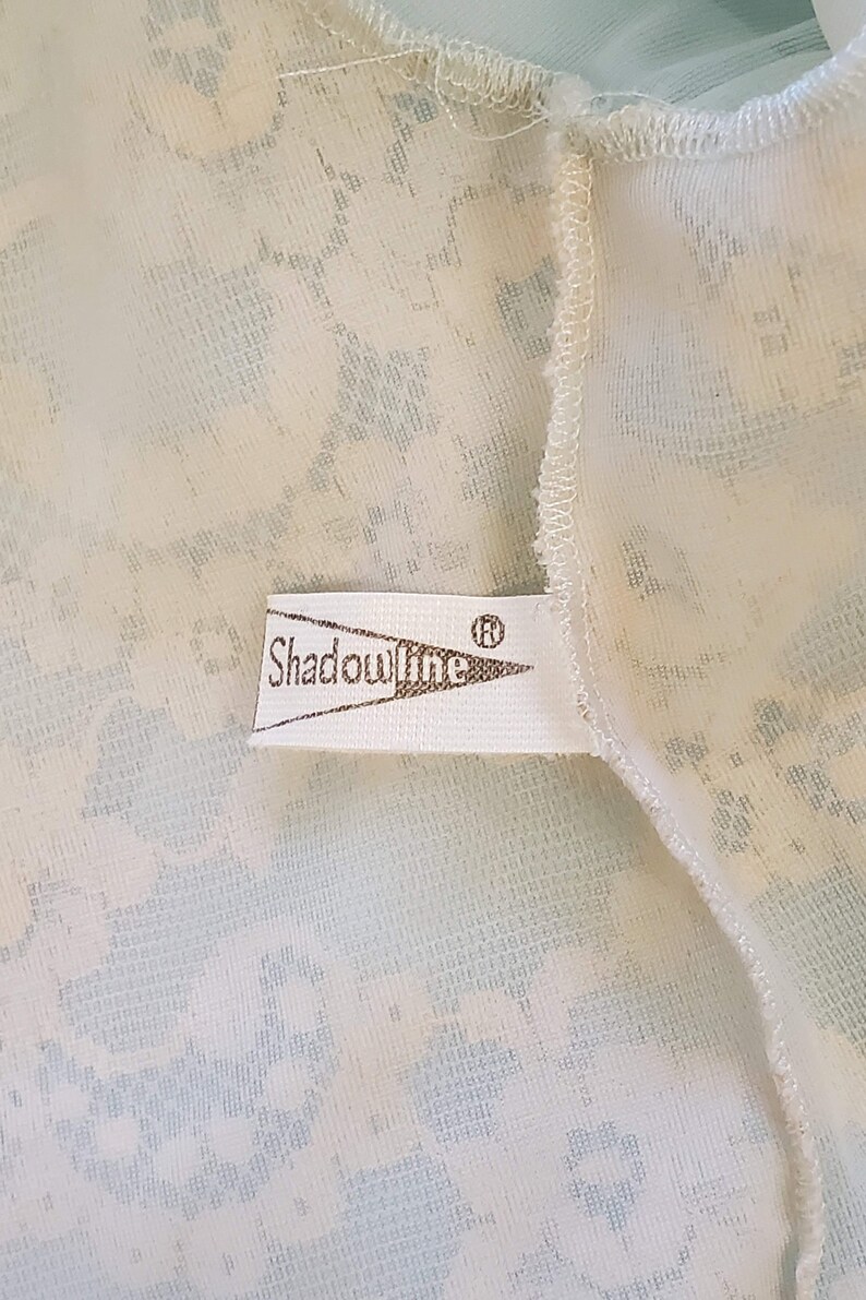 1970's Shadowline || Nylon Pegnoir Robe || Size: Small image 9