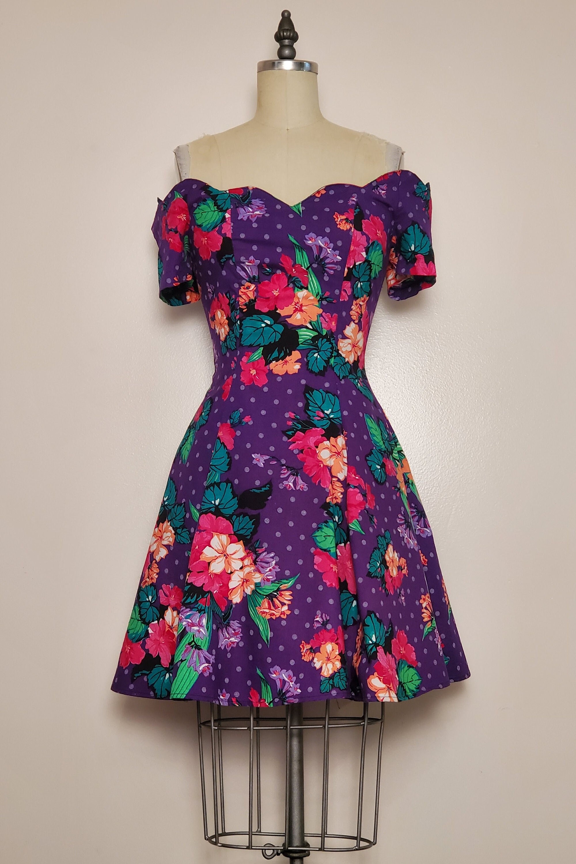 Shop Vintage Dresses — ATAH BOUTIQUE