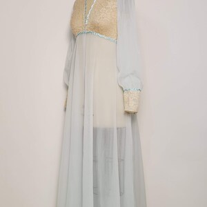 1970's Shadowline || Nylon Pegnoir Robe || Size: Small image 2