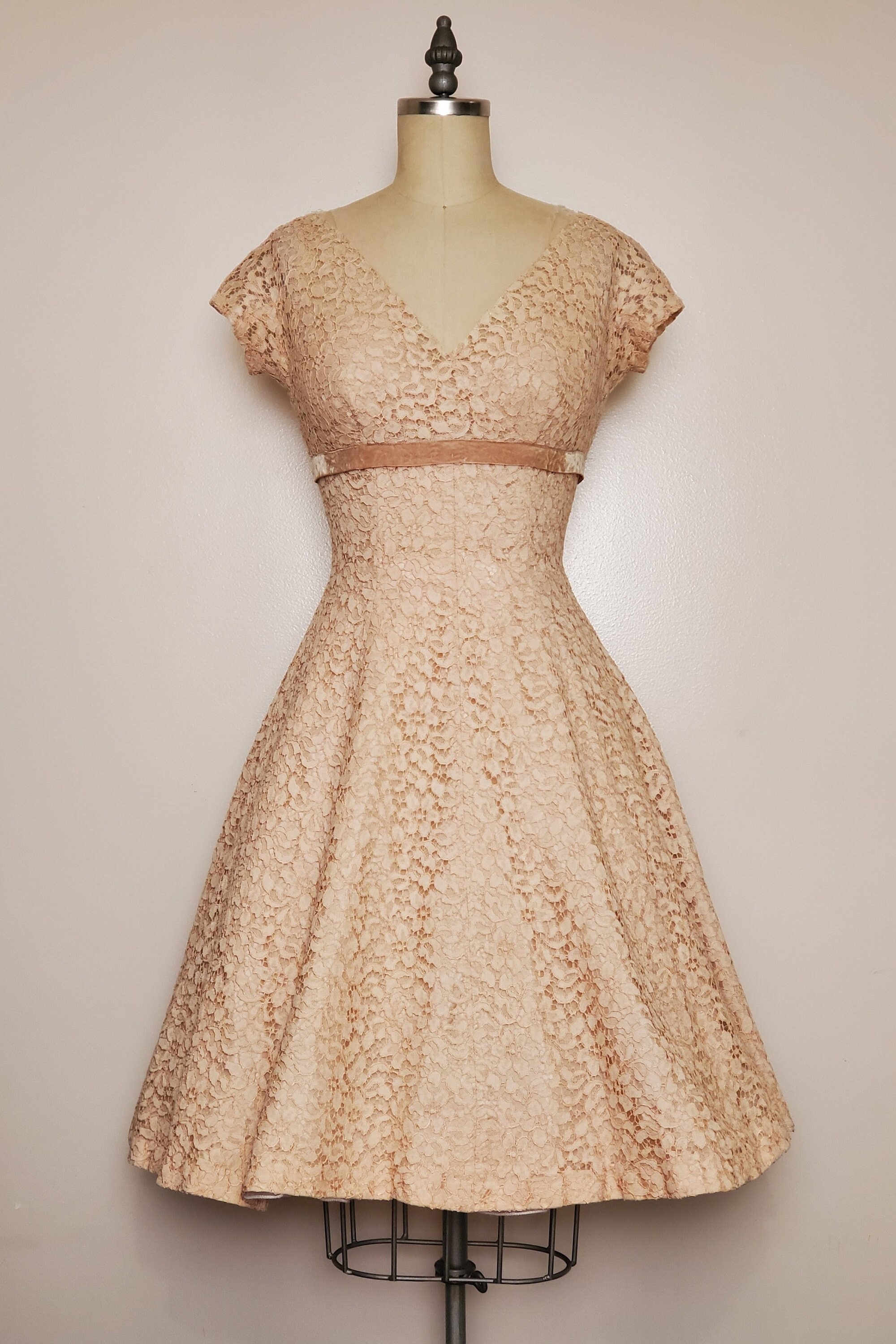 Cream Vintage Lace Over Dress - Etsy Cream Vintage Lace Over Dress - Etsy