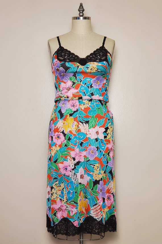 1970's-1980's Vanity Fair || Slip Set || Size: M/L