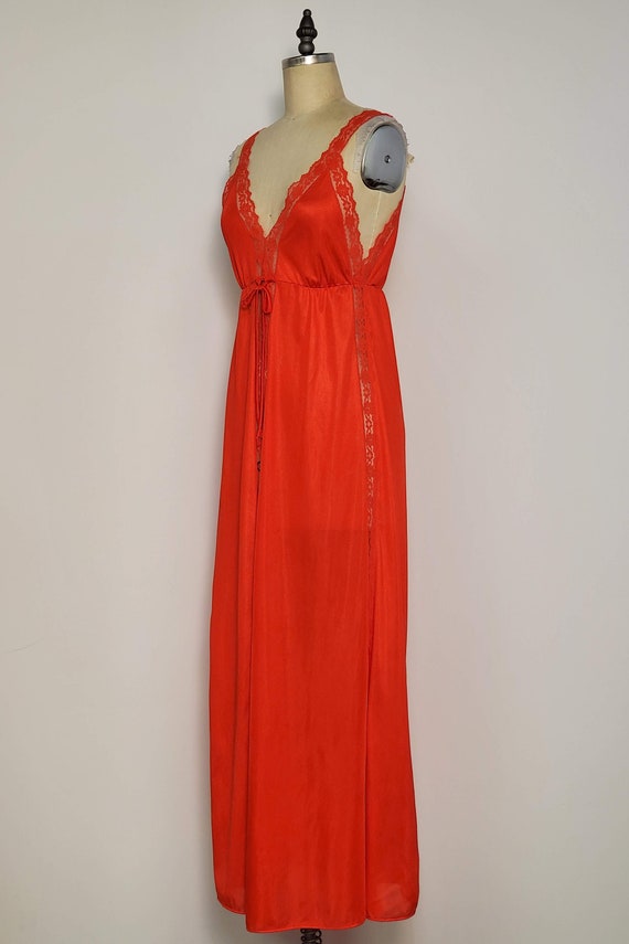1970's Made in California || Nylon Nightgown || S… - image 2