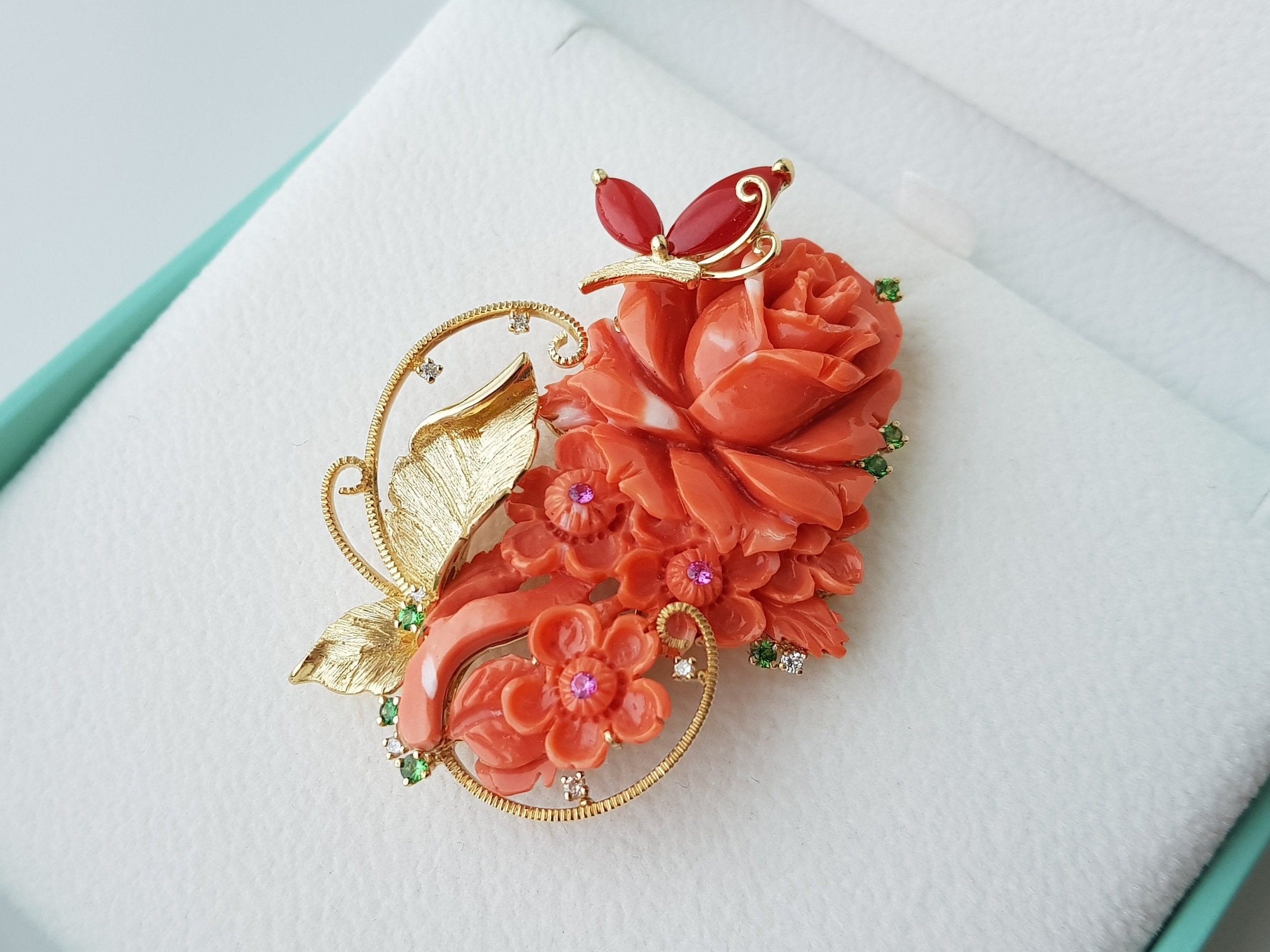 Coral brooch deals