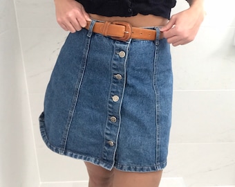 Minifalda vaquera azul con botones y cintura alta ajustada vintage