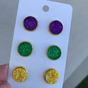 mardi gras stud earrings