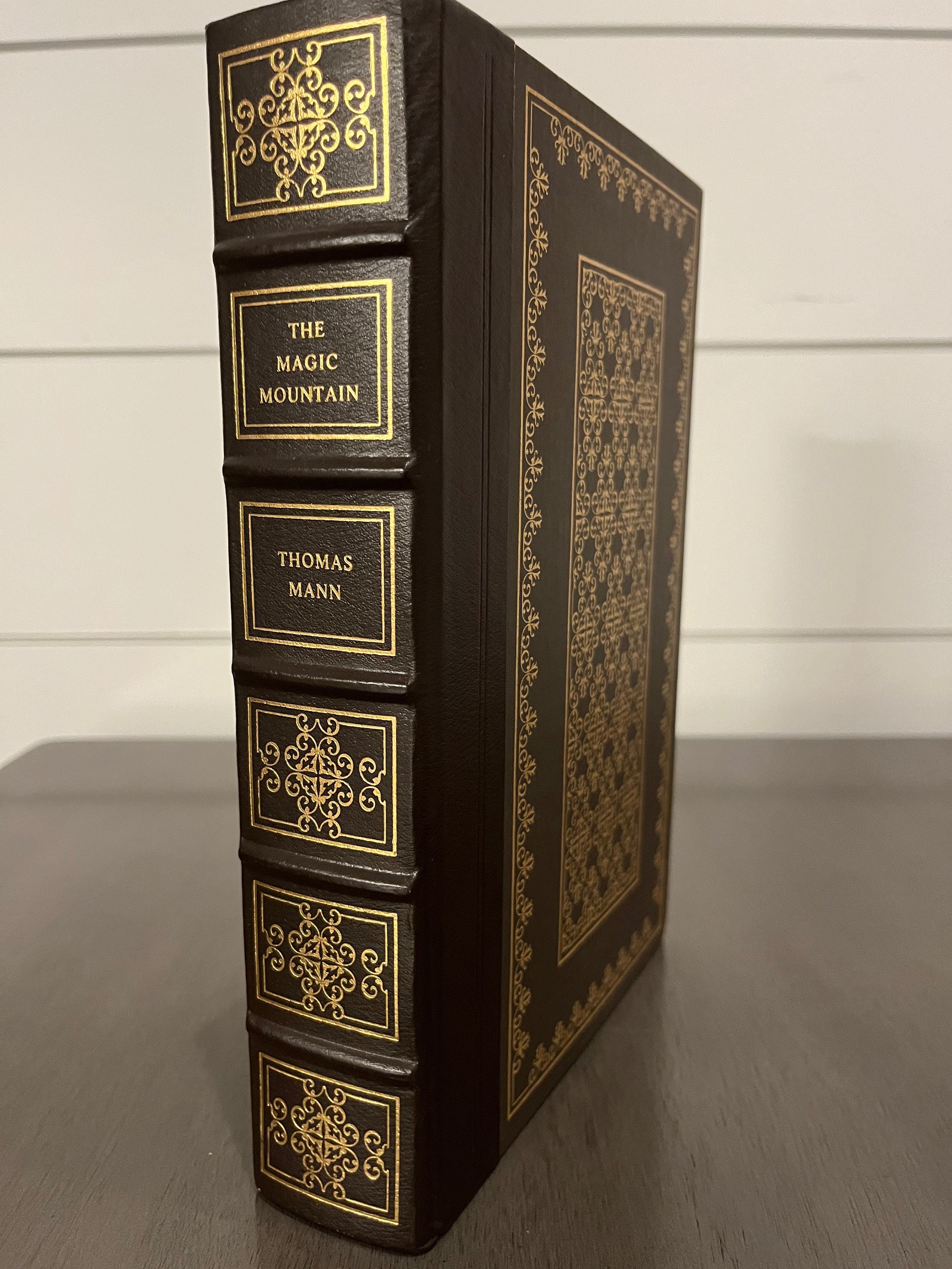 Vintage Franklin Library Magic Mountain by Thomas Mann, 1982