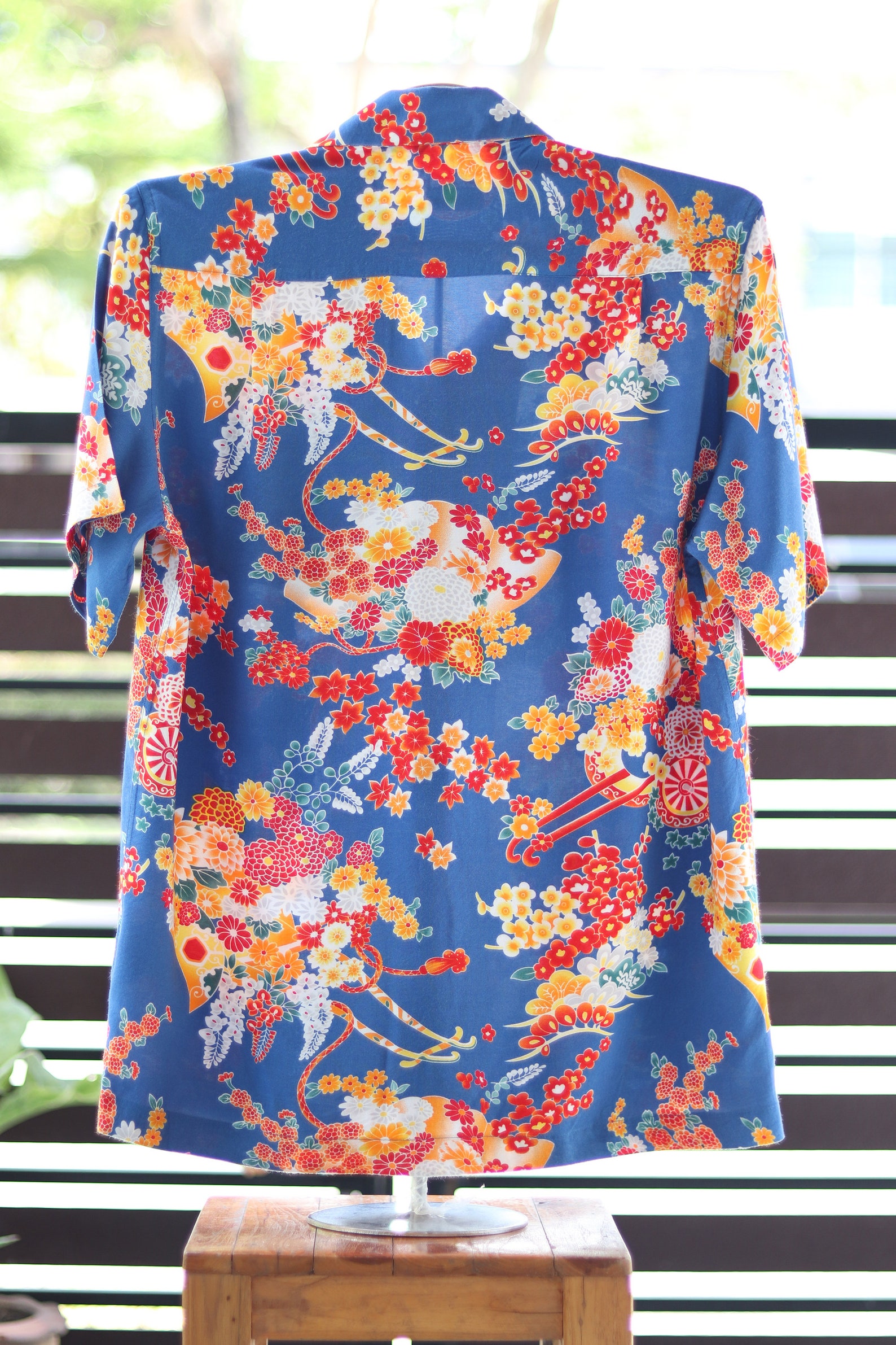 dicaprio hawaiian shirt