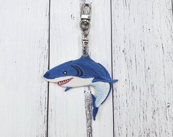 Amuleto de bordado, amuleto de llave, amuleto de bolso