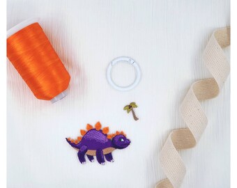 Etiqueta de nombre de Stegosaurus Embroidery