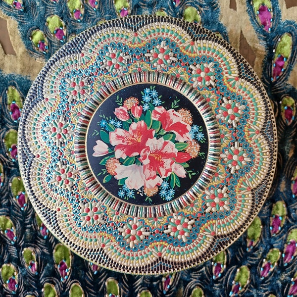 Vtg Mid-Century Gypsy Floral Biscuit Tin, Made in Holland