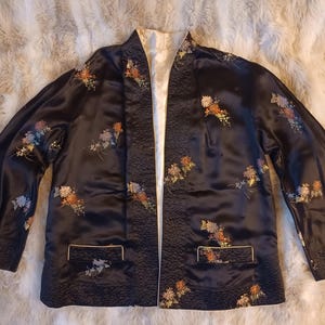 Vtg Asian Black White Reversible Silk Jacket Sz L/XL