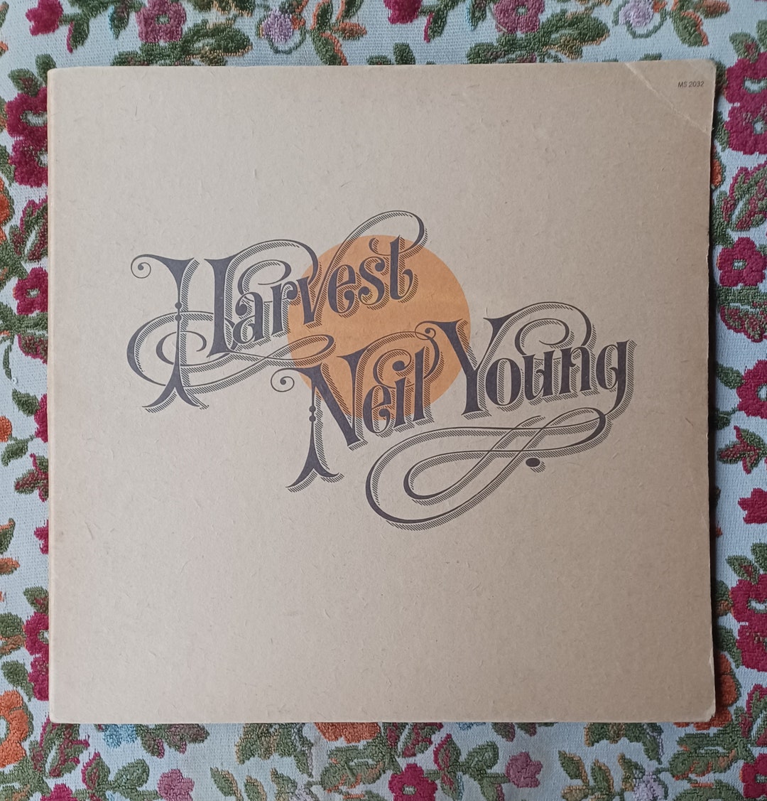 Neil Young - Harvest 1972 LP - Etsy