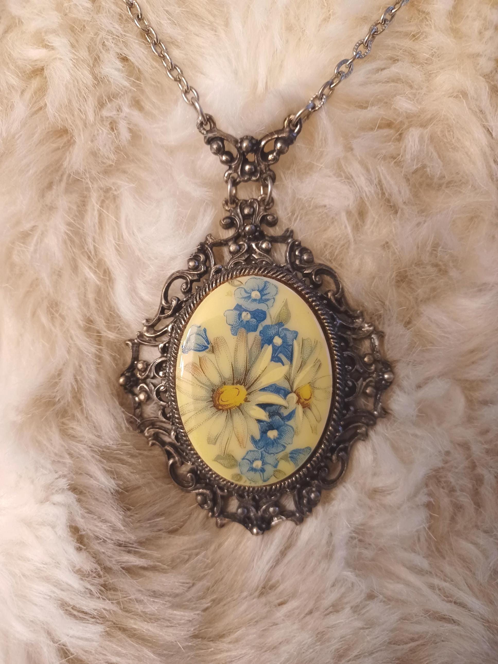 Vtg 1960s Bouquet Pendant Necklace, by Florenza - Etsy