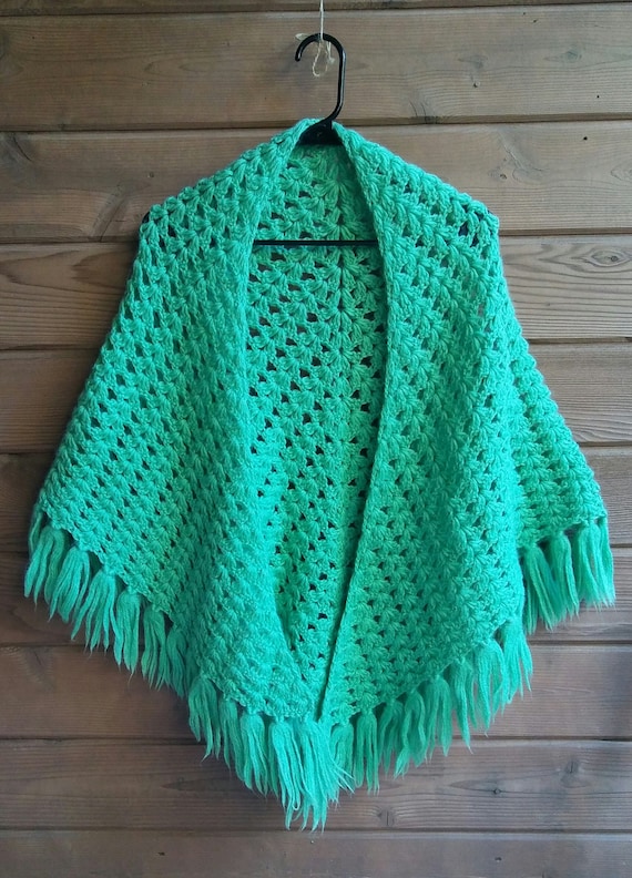 Crochet Cape with Fringe, Crochet Light Green, Boho-Chic Cape