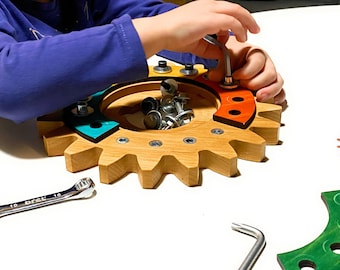 Montessori Screw Board for Kids,Busy Board Basic Skills Educational Sensory Toddlers Fine Motor Develop
