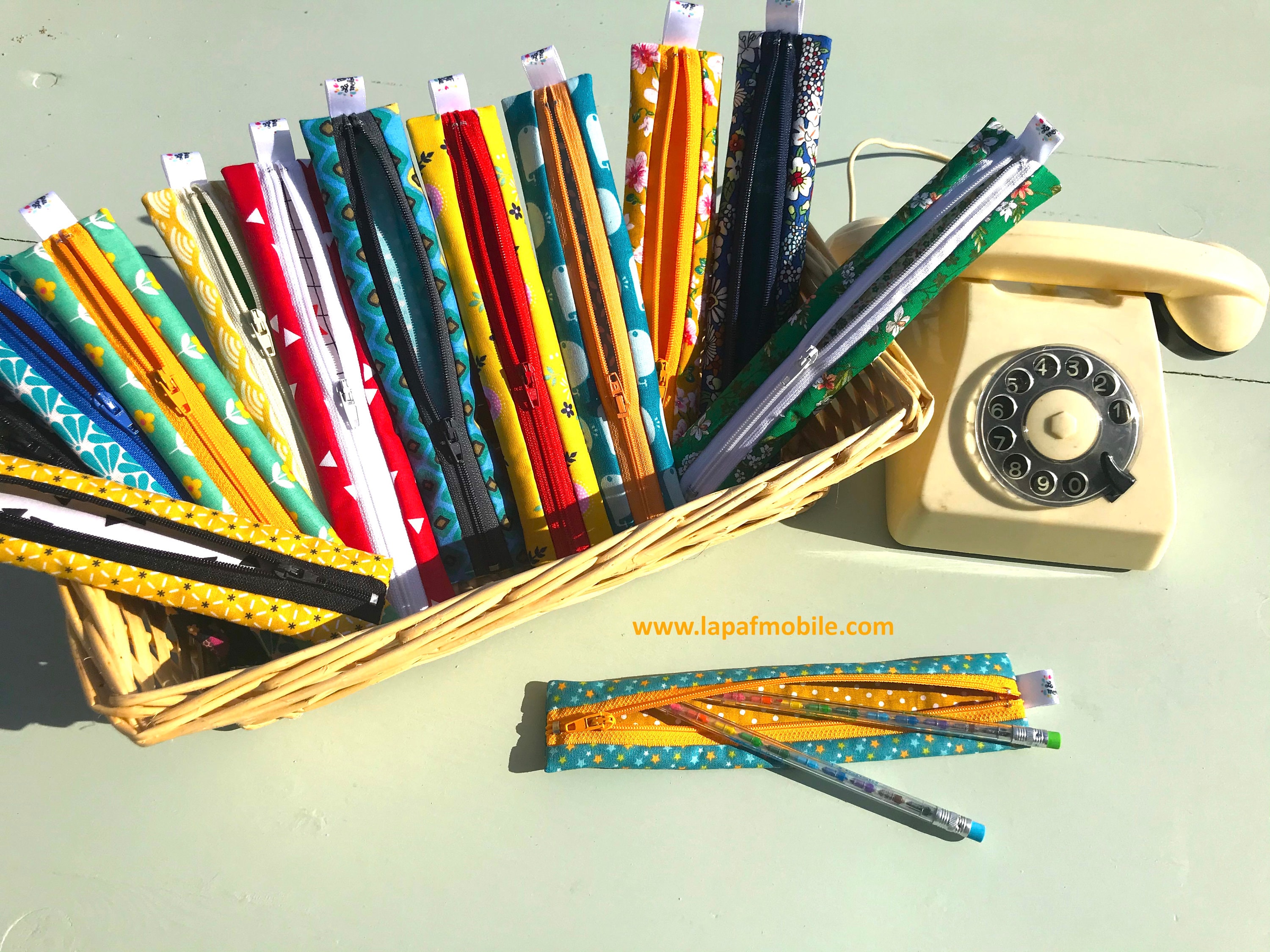 Fine Tousse à Stylos Pour Sacs Main, Besaces et Dos.