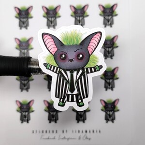 Luna the Bat Creepy Ghost -stickers