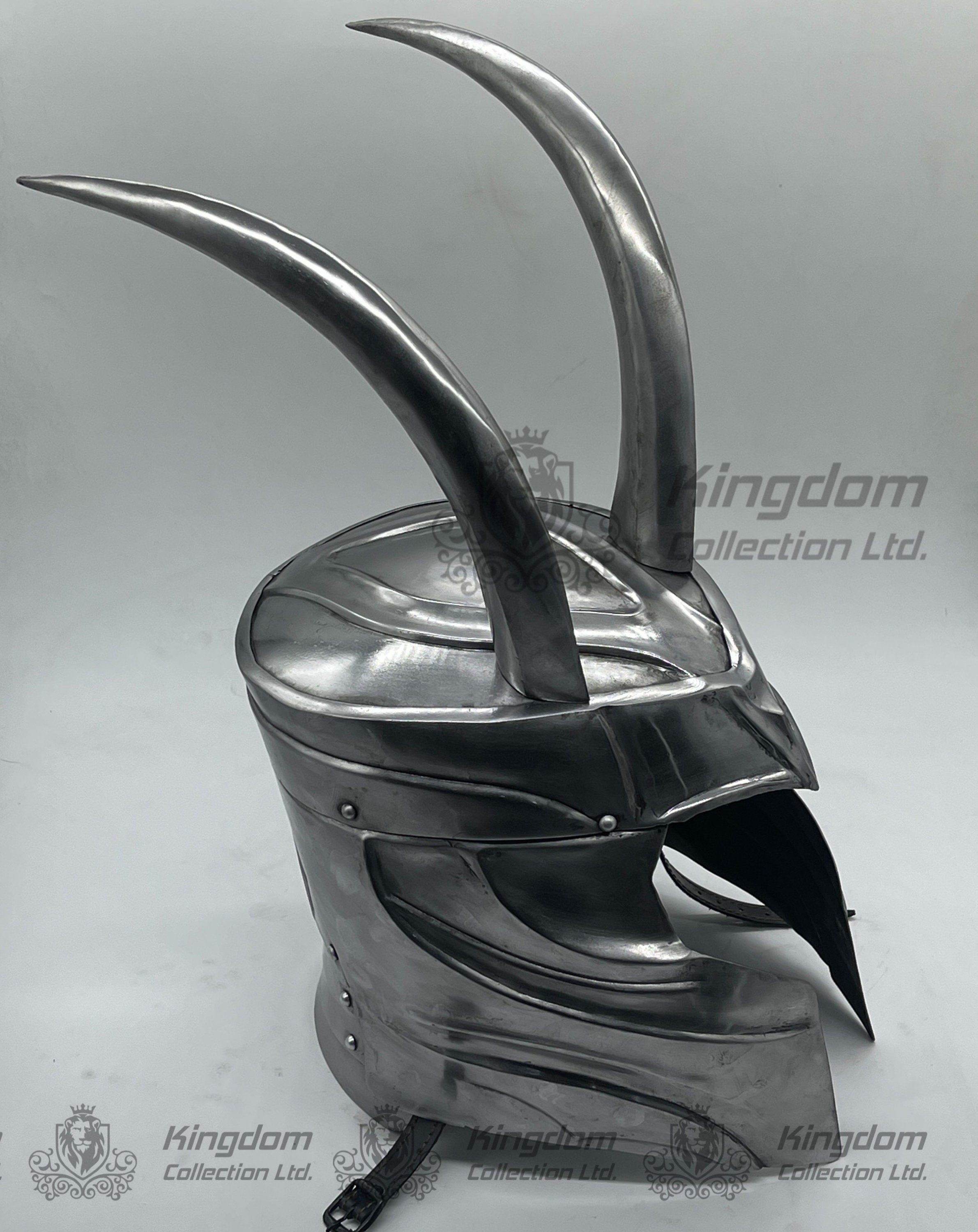 Loki Helmet 1's Code & Price - RblxTrade