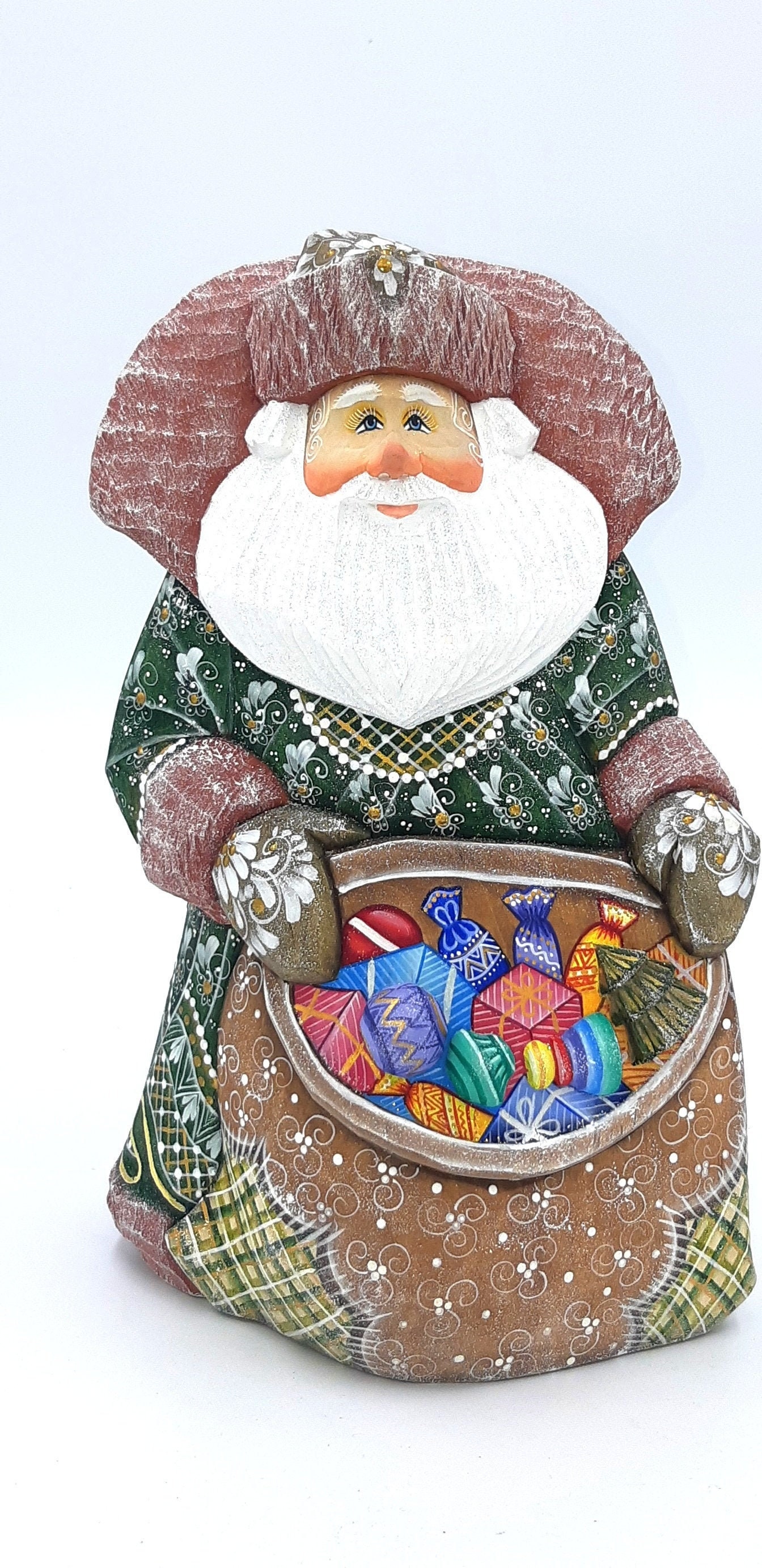 10 Carved Wooden Santa Figurine Christmas Decor Hand Etsy