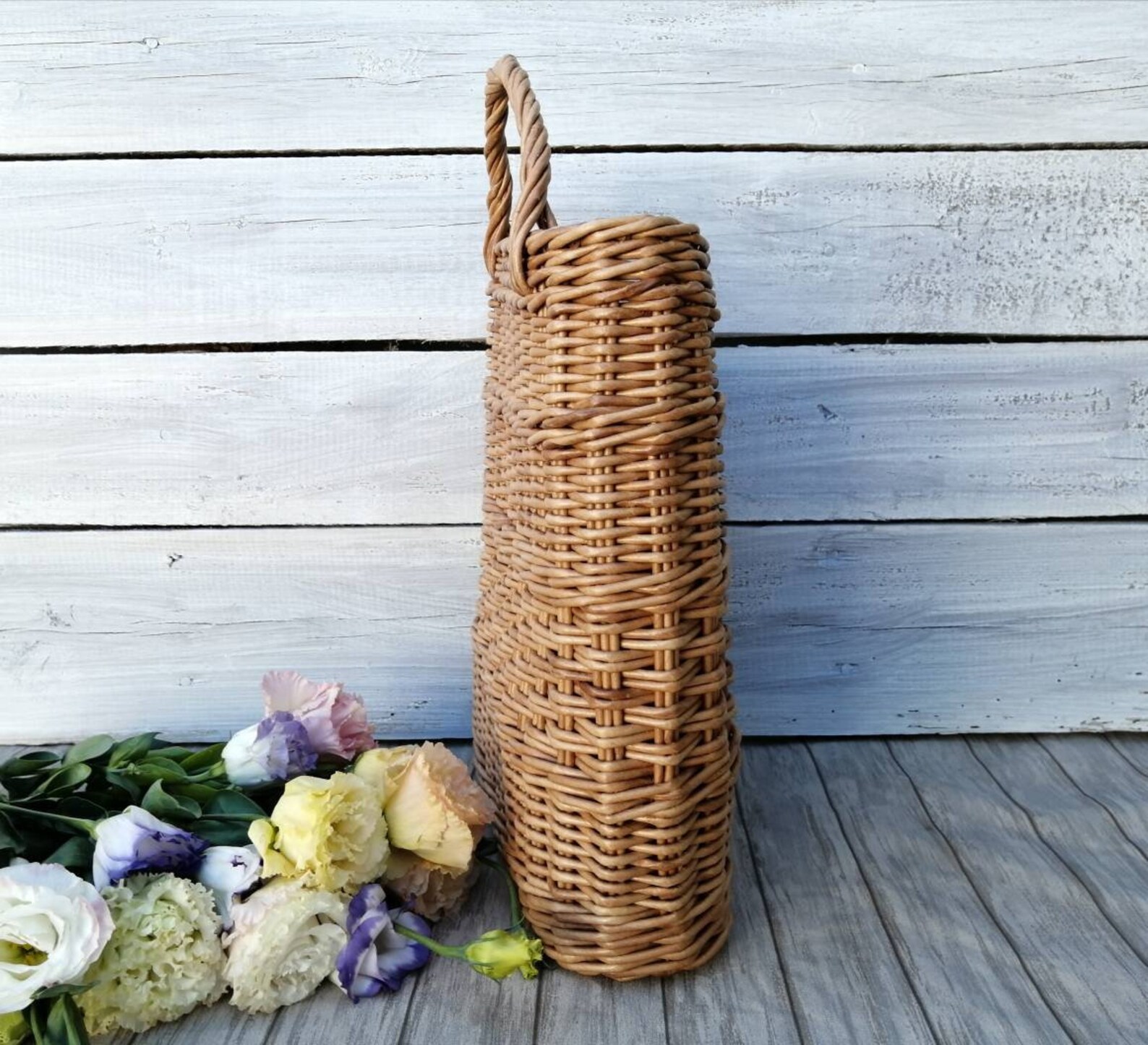 Hanging Wicker Basket For Door at Chante Authement blog