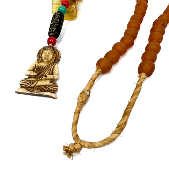 Long Beaded Necklace w/ Handcarved Sitting Buddha… - image 5