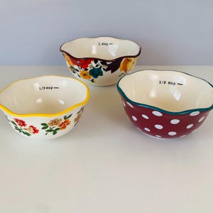 PIONEER WOMAN MEASURING Cups, 3 Cups, Sizes - 1 Cup 1/2 Cup 1/3 Cup, Pioneer Woman Vintage Style Ceramic Measuring Cups