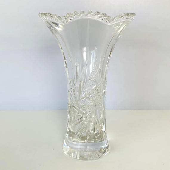 LEAD CRYSTAL VASE, 6-1/4