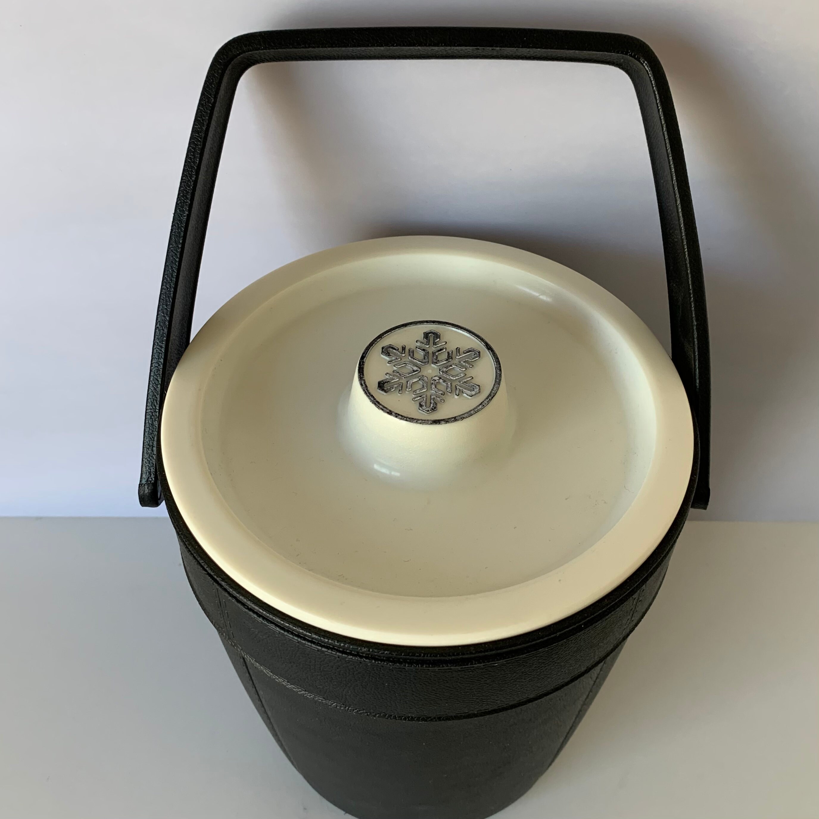 RUBBERMAID ICE BUCKET Vintage 1970's Rubbermaid Insulated Etsy