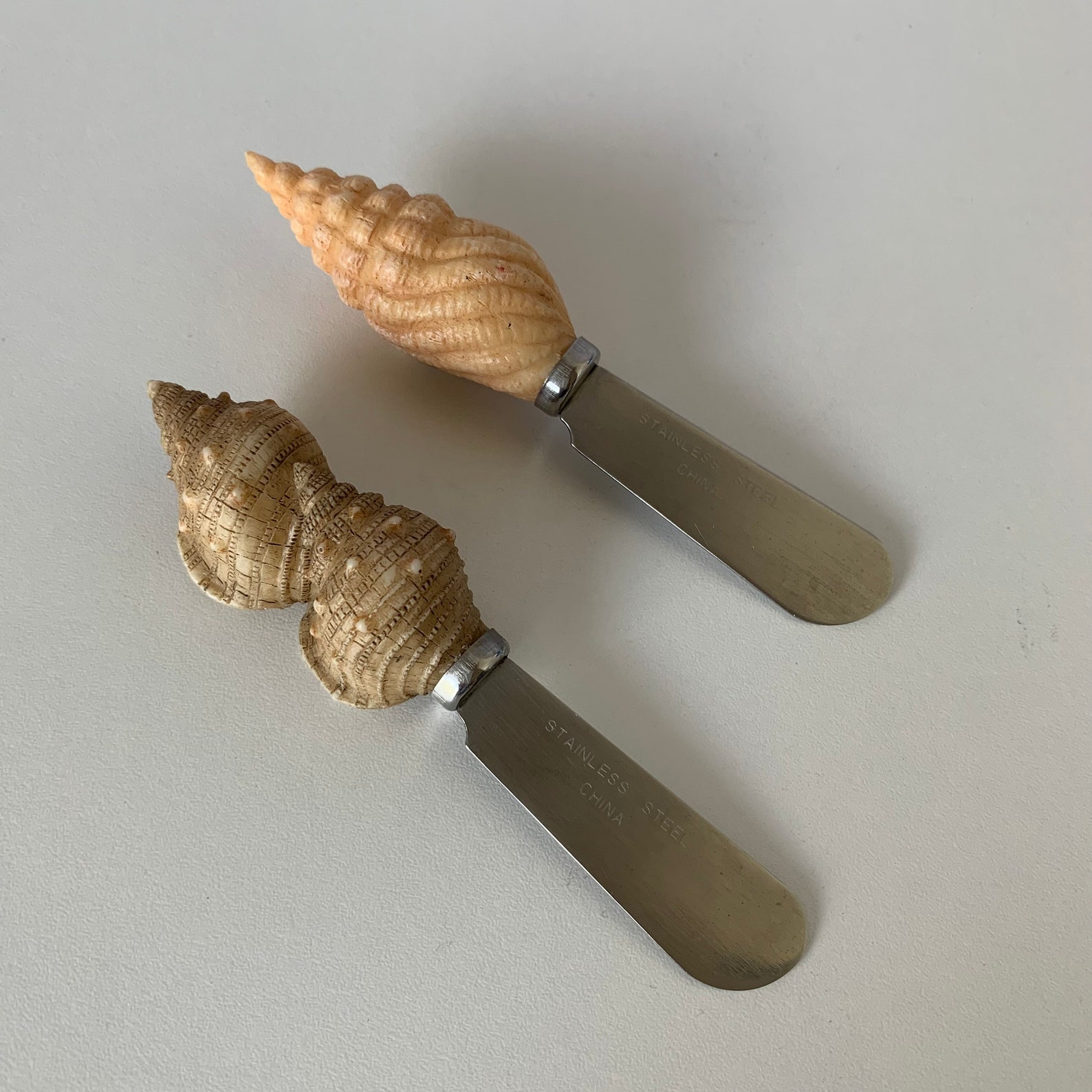 SMALL KNIFE SPREADERS Summertime Cheese Spreaders 2 Shell Etsy