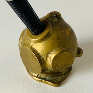 BRASS PENCIL HOLDER, Small Single Pen Holder, 1-3/4&quot; Tall Brass Pen Holder, Pen and Pencil Holder, Brass Desk Organizer, Vintage Brass Decor