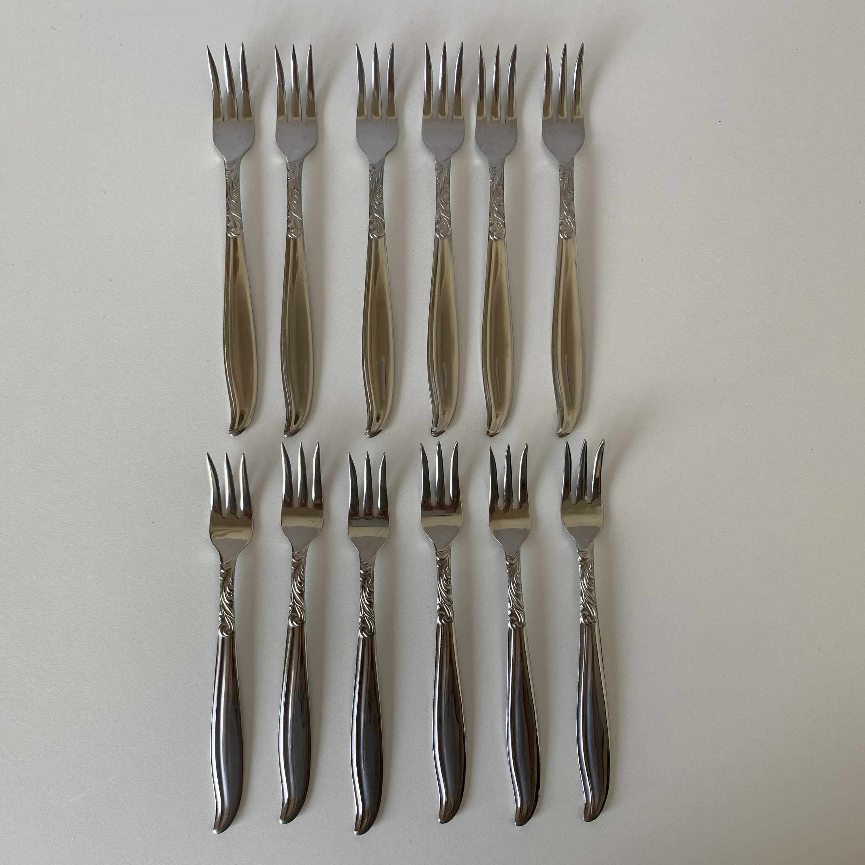 DIGNITY SEAFOOD FORKS 12 Seafood Forks Acsons Stainless Etsy
