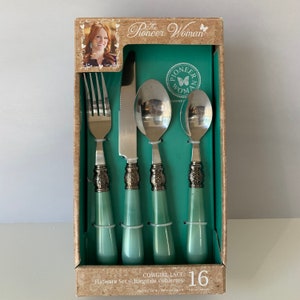 GREEM HANDLE FLATEWARE, Pioneer Woman Cowgirl Lace Green Jade 16 Piece  Flatware Silverware New in Box, Cowgirl Lace Green Marable Look 