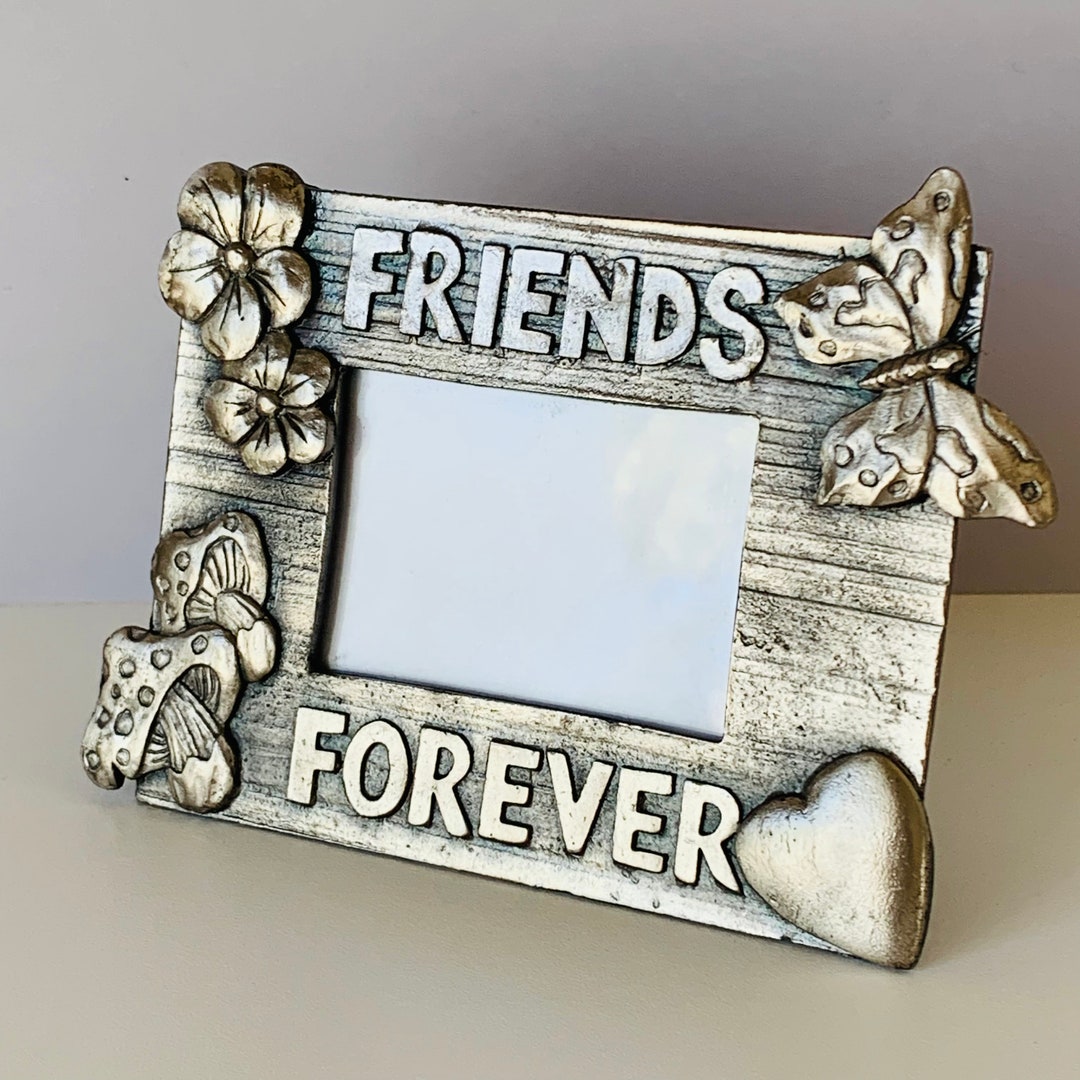 FRIENDS FOREVER FRAME, Small Silver Metal Friends Photo Frame, Silver