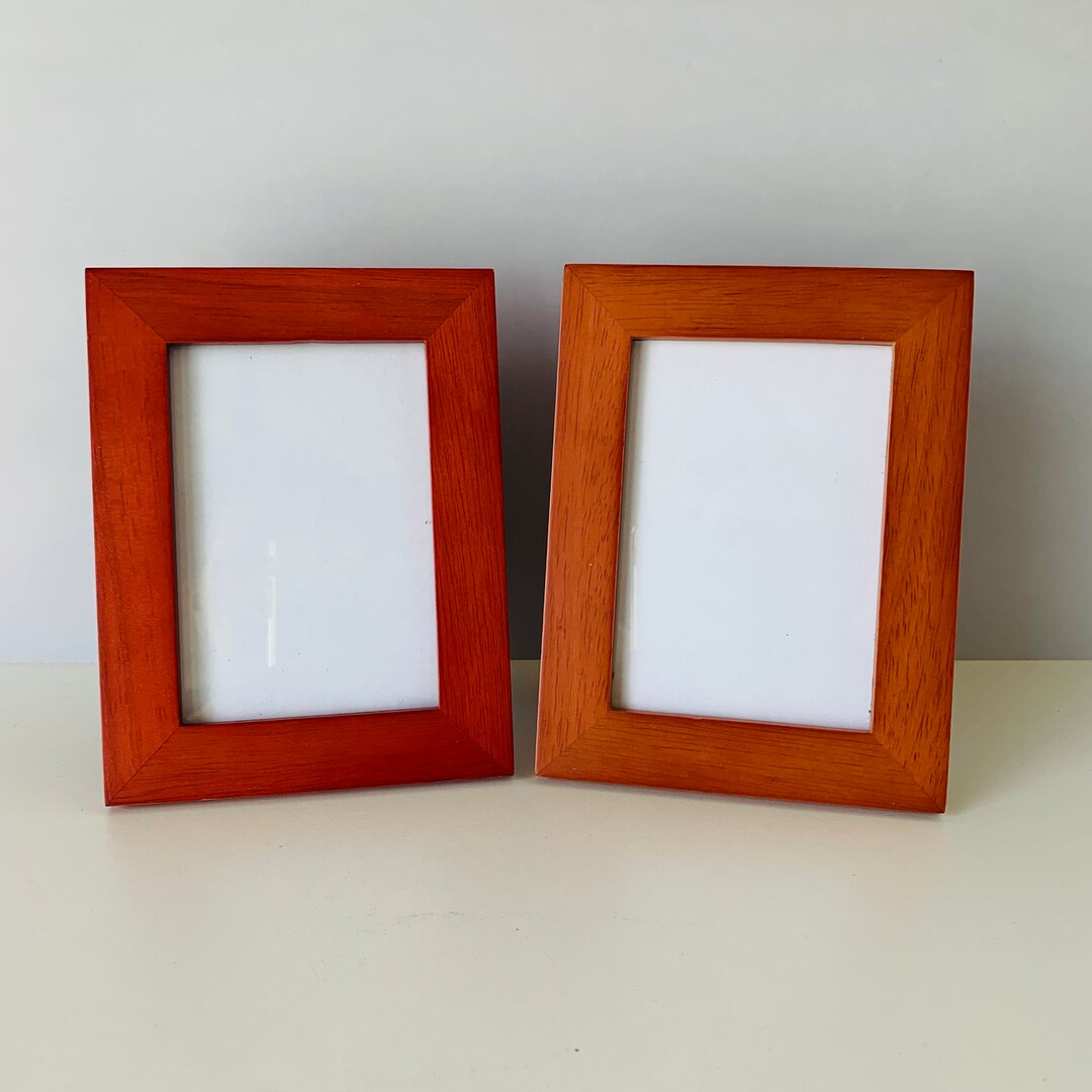 2 RED WOOD FRAMES Small Wood Photo Frames for 3 X Etsy