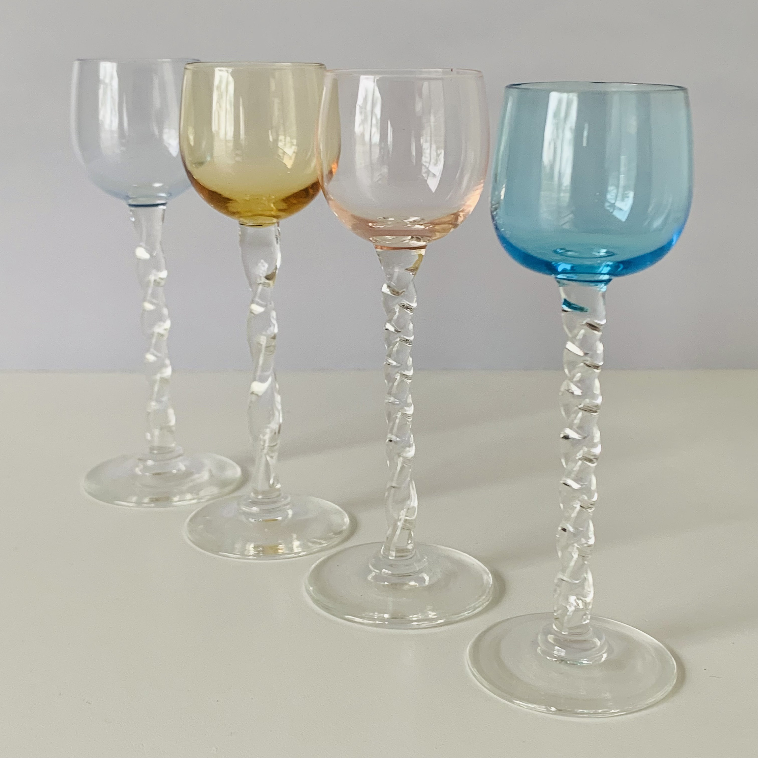 Twisted Stem Wine Glasses, spot color